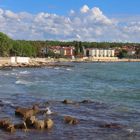 Apartment Beachfront In Umag-istrien 53928